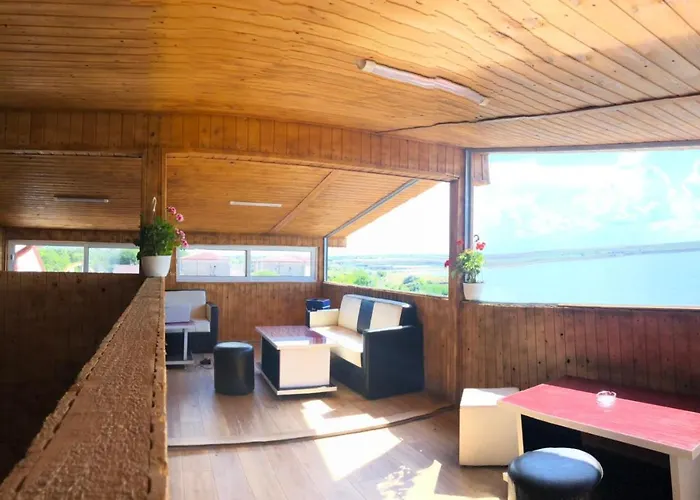 Pelikan Guest house *